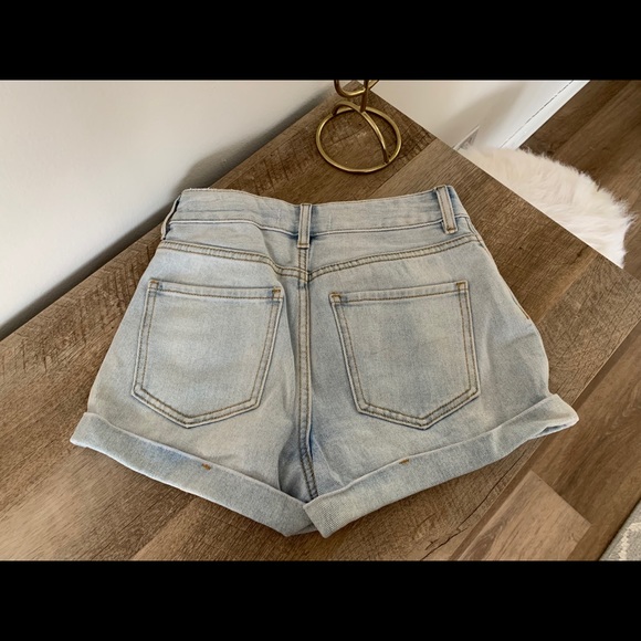 High rise jean shorts - Picture 2 of 3